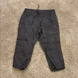 NorthFace capris